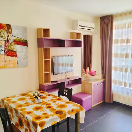 Mars In Complex Shipka Apartamento Sveti Vlas